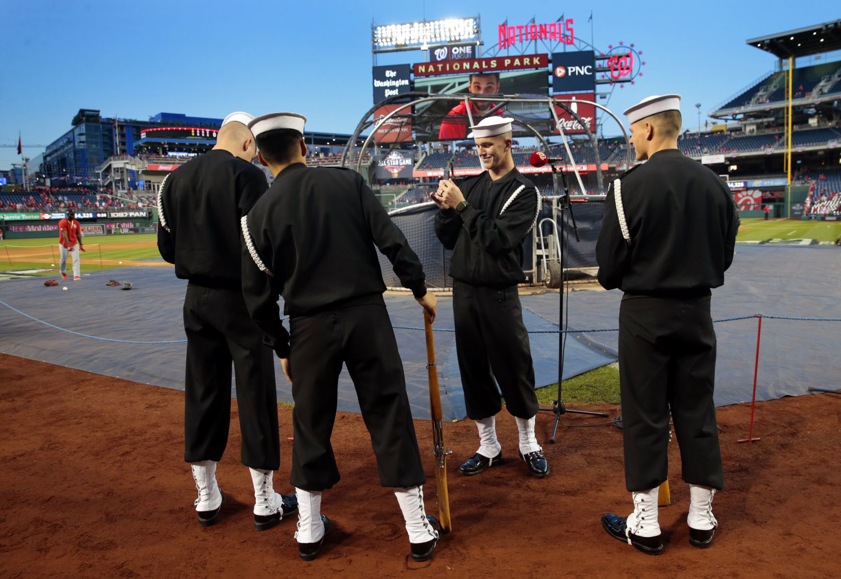 Cardinals on the brink of elimination from the National League Championship Series in Washington